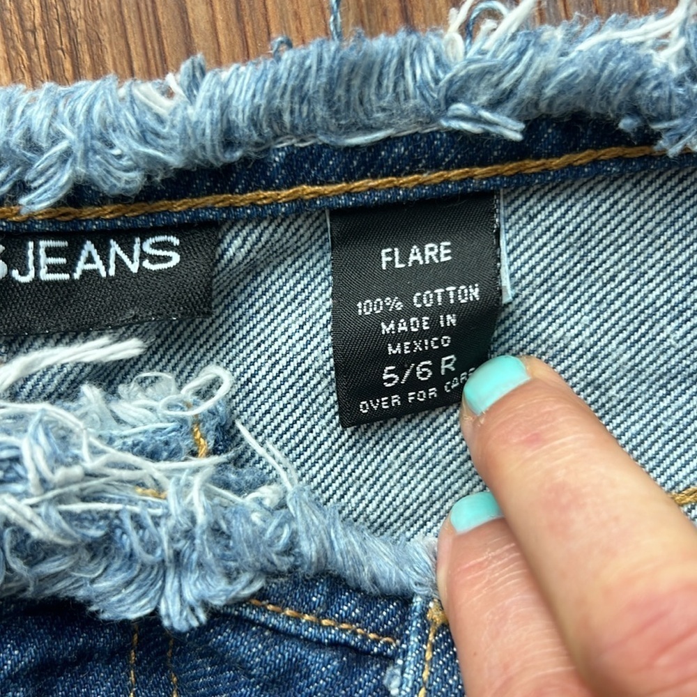 Early 2000 Y2K Express Jeans Women's Flare Distressed Blue Jeans Size 5/6 - Picture 3 of 9